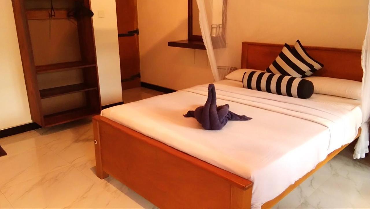 Marvellous Inn Ella Bagian luar foto