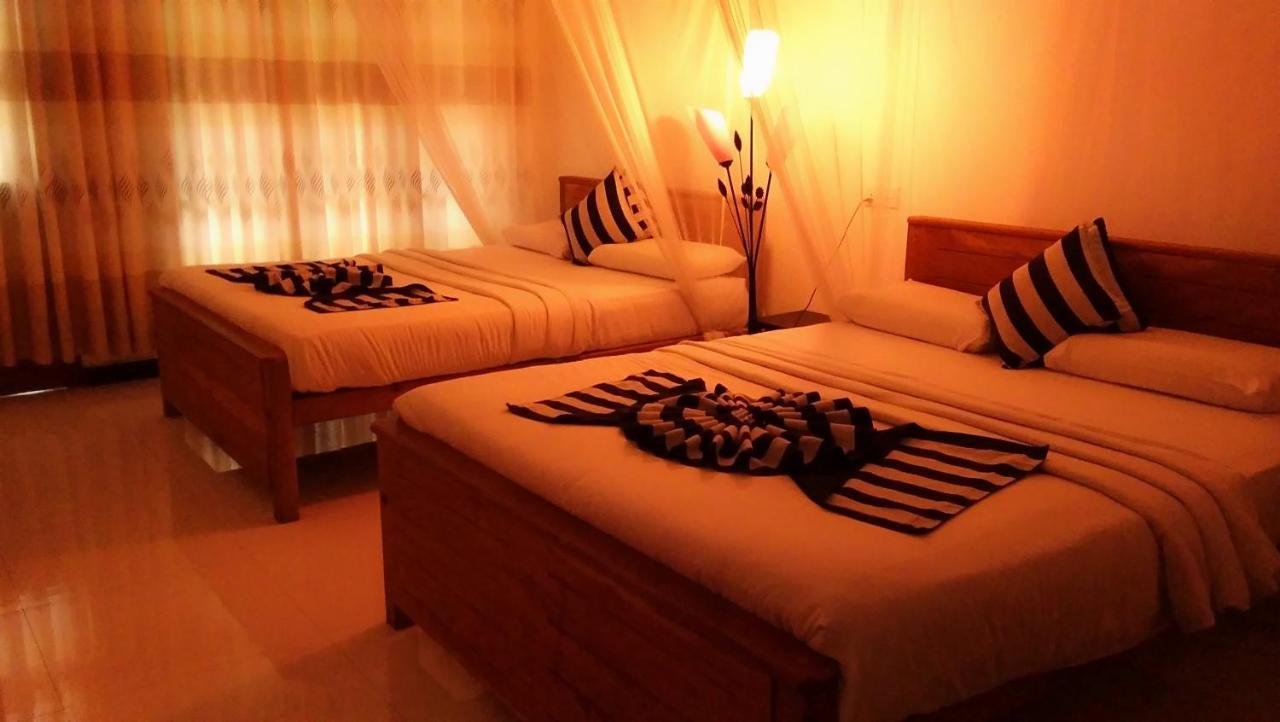 Marvellous Inn Ella Bagian luar foto
