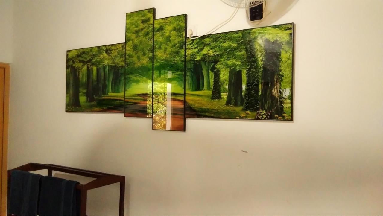 Marvellous Inn Ella Bagian luar foto