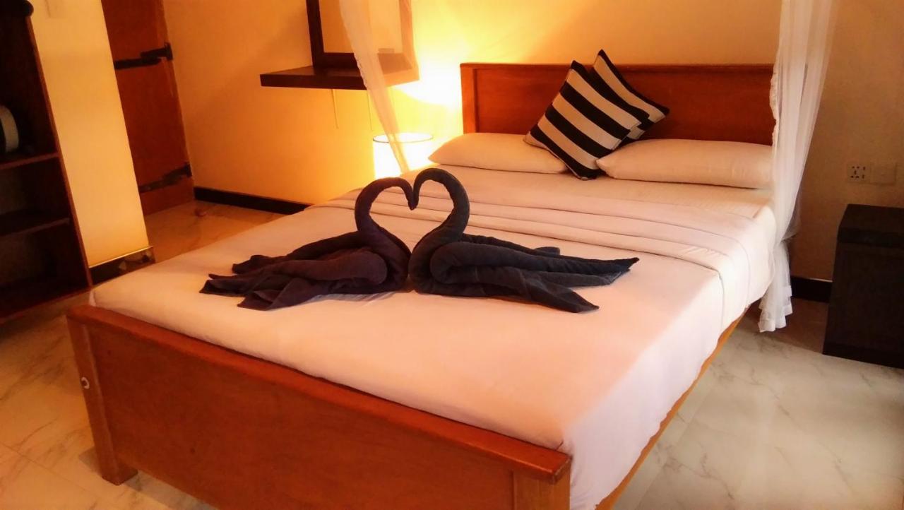 Marvellous Inn Ella Bagian luar foto